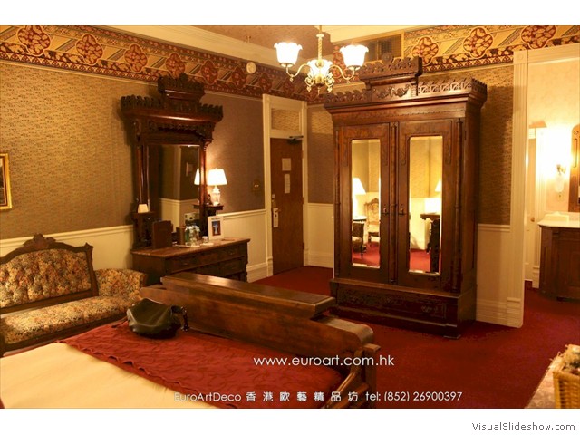 Antique-Interior-Photo-091